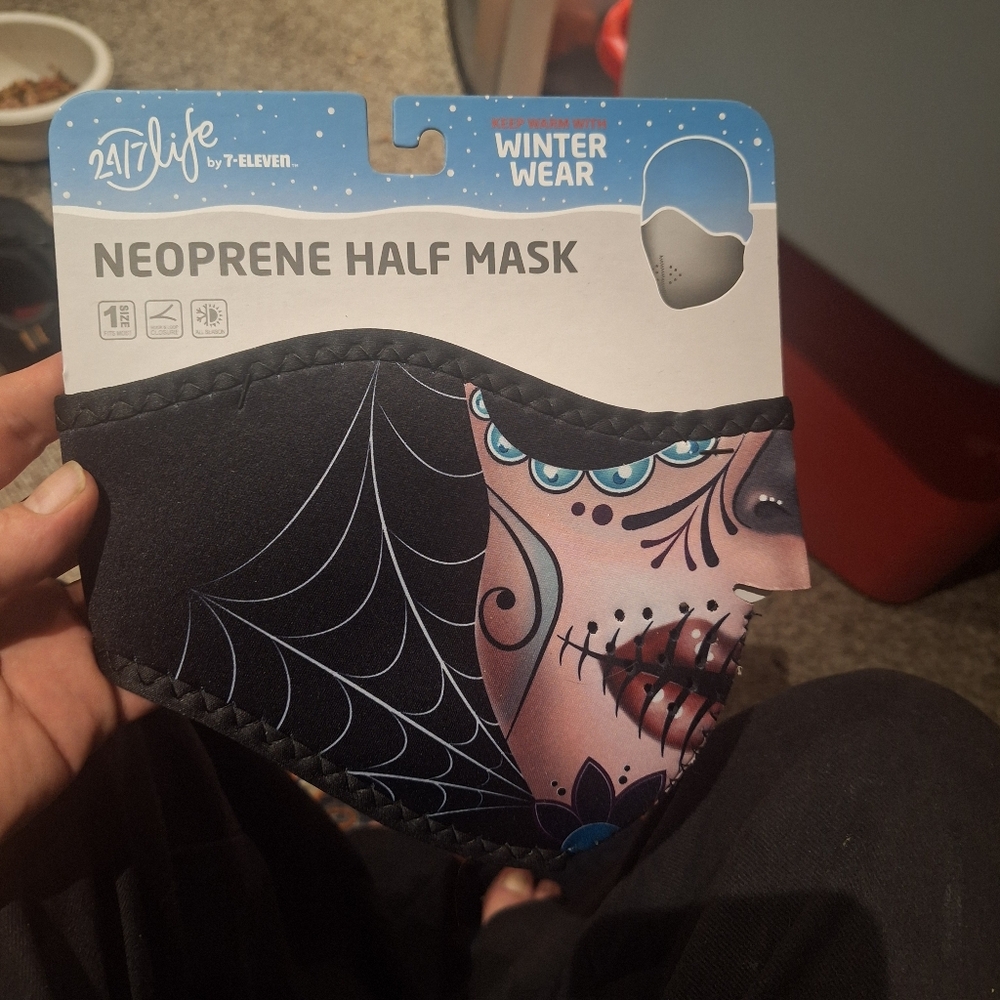 Neoprene half mask